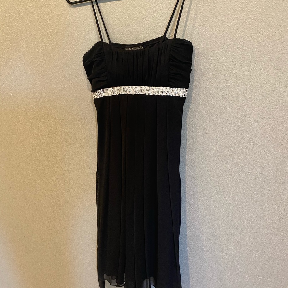 Classic black slim straps dress